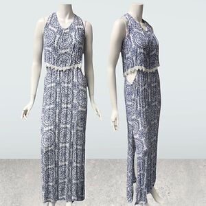 Romeo & Juliet Couture Print Sleeveless Cut Out Dress